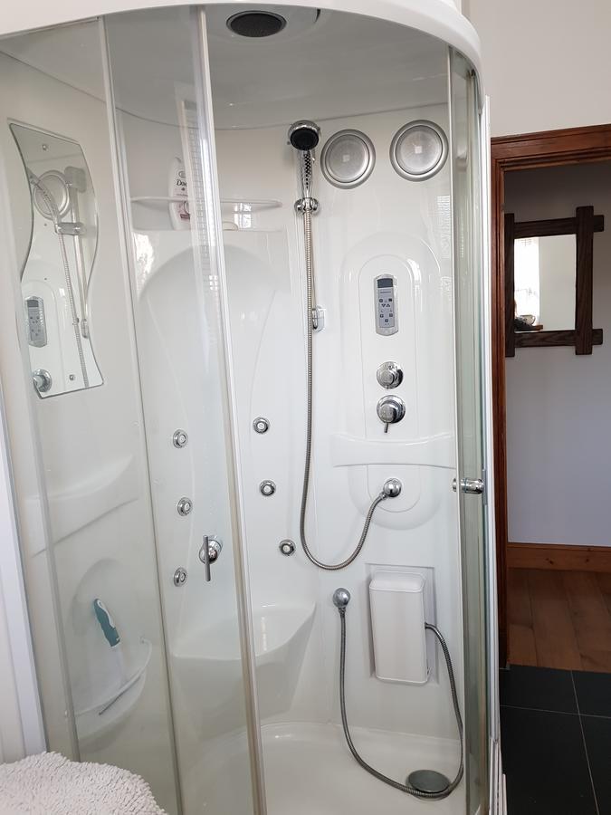 Room @ Jasmine Cottage Bathgate Exterior photo